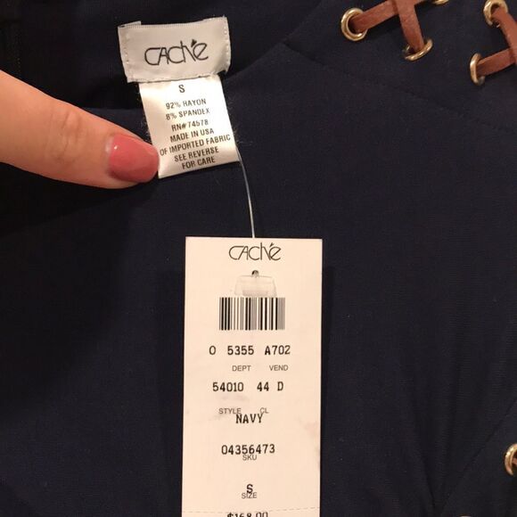 Cache dress 👗 - Picture 4 of 5